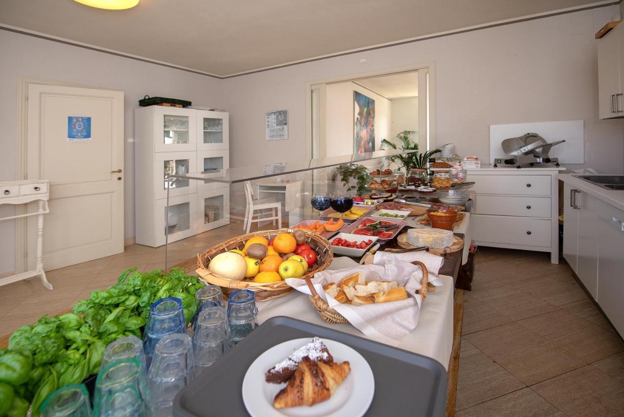 Relais Villa Isabel Pietrasanta Eksteriør billede