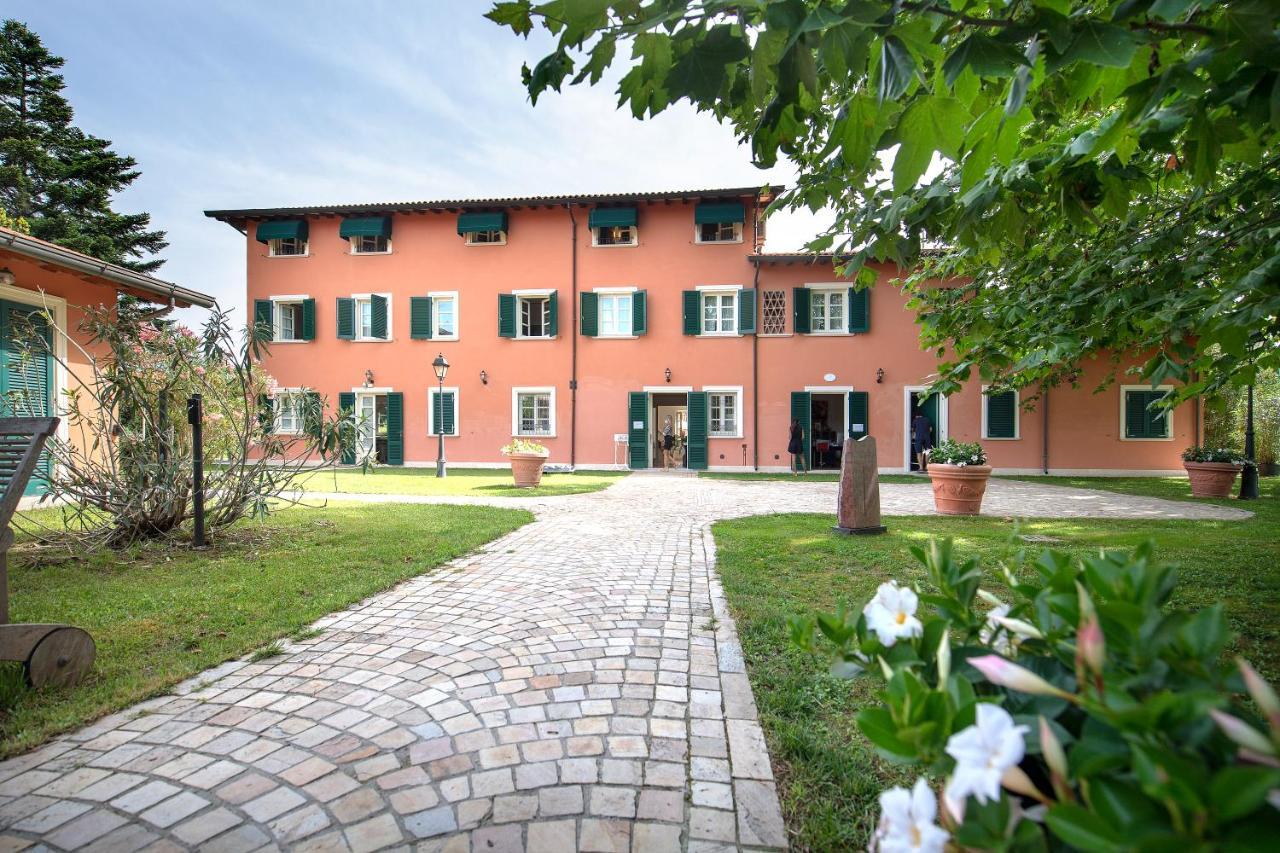 Relais Villa Isabel Pietrasanta Eksteriør billede