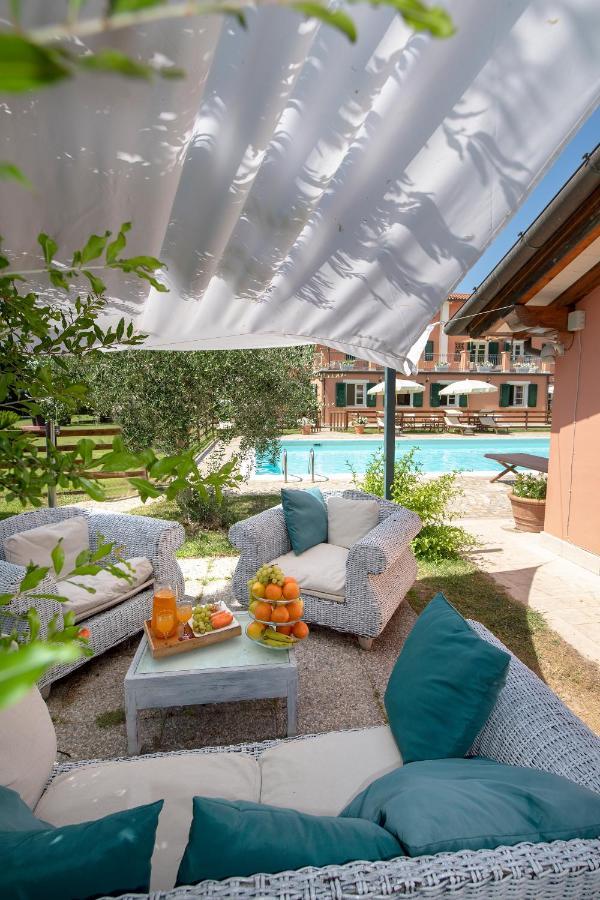 Relais Villa Isabel Pietrasanta Eksteriør billede